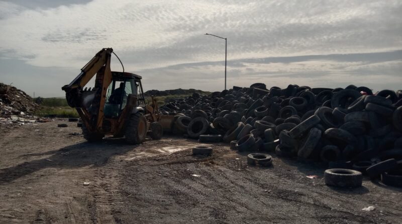 Desazolva Gobierno de Reynosa Dren Los Almendros